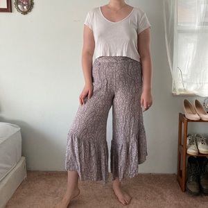 American Eagle bell bottom pants